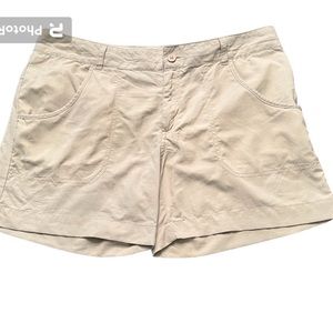 Columbia shorts